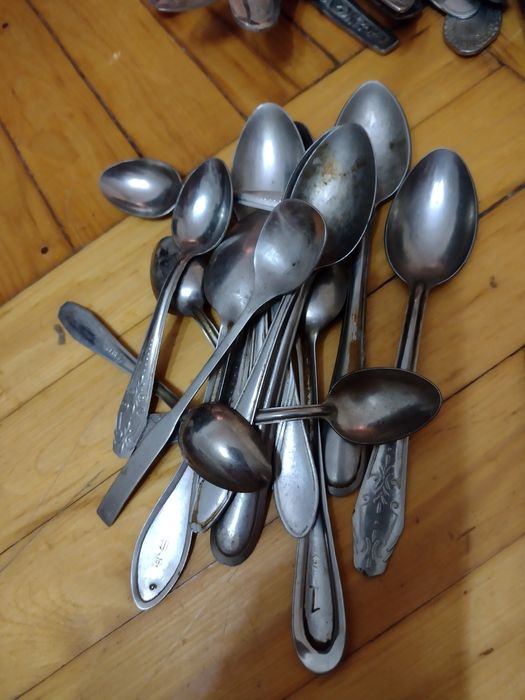 Ложки, вилки, ножи. Столовые предметы. 75 шт