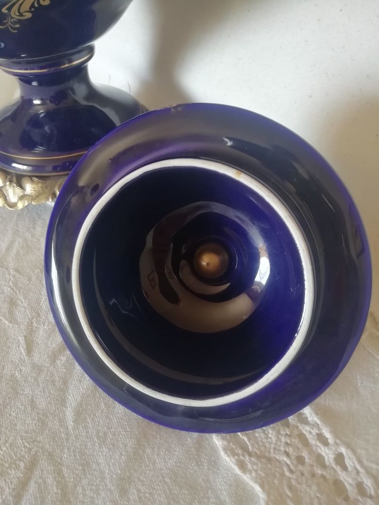 Pote em porcelana europeia Kobalt Stile Sevres