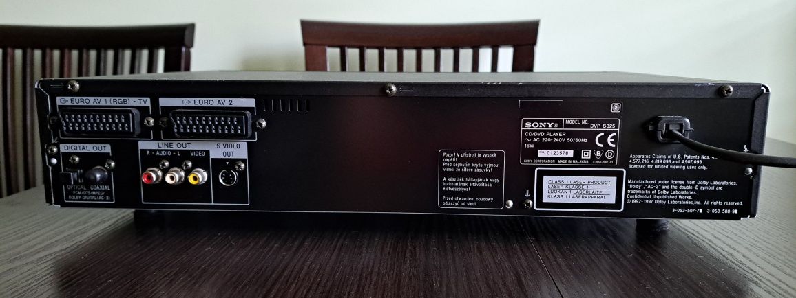 Odtwarzacz CD/DVD Sony dvp s325