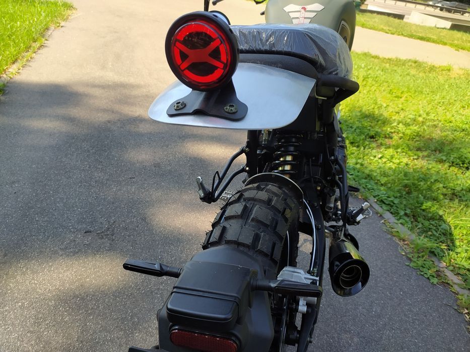 продам мотоцикл Geon Scrambler 250 чорний/зелений  2024