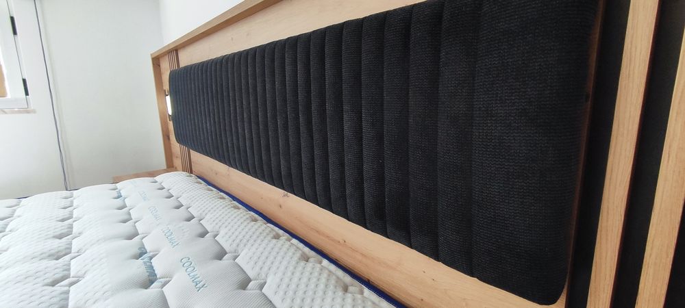 Cama flutuante moderna