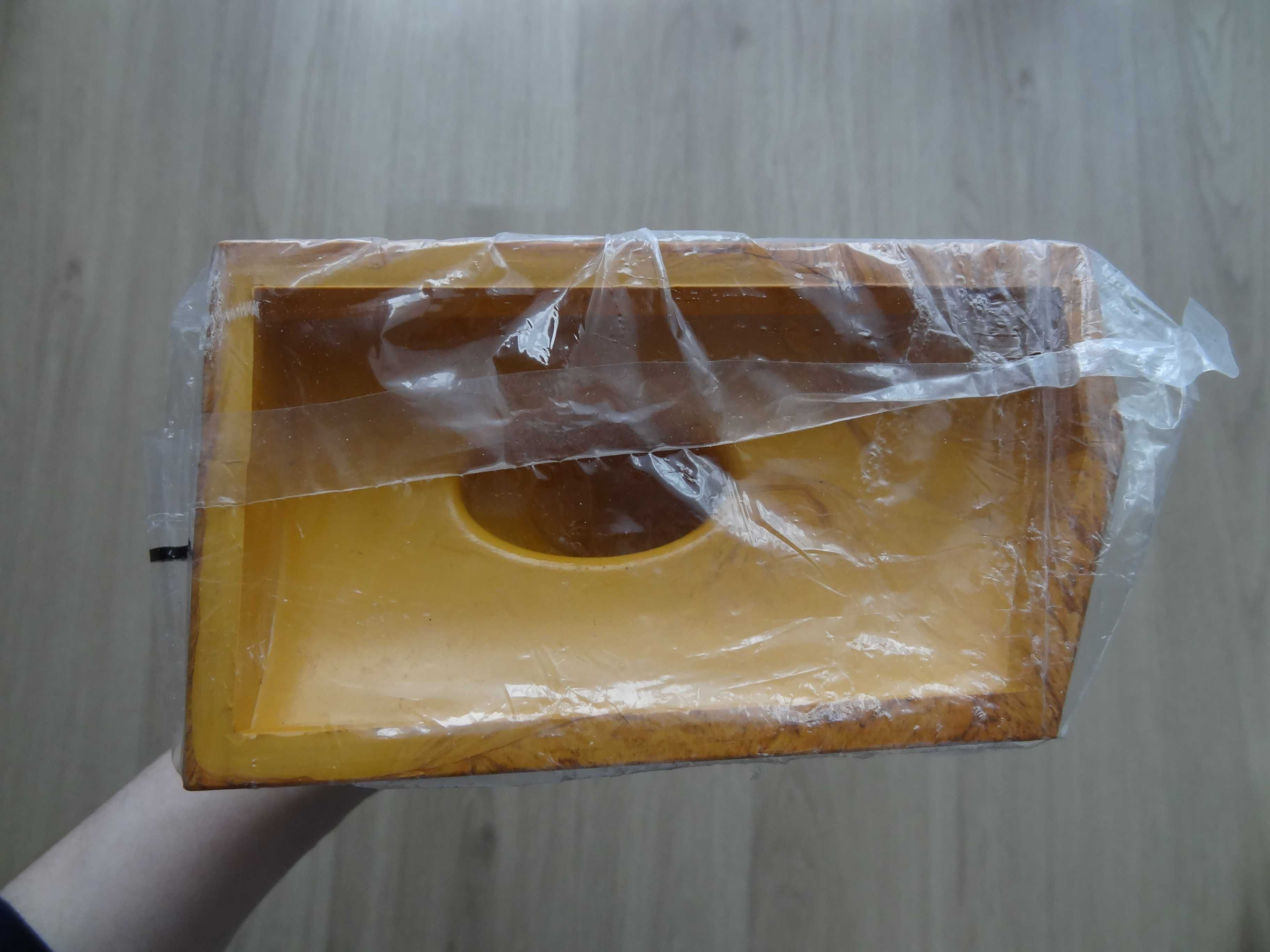 stojak na przybory kuchenne