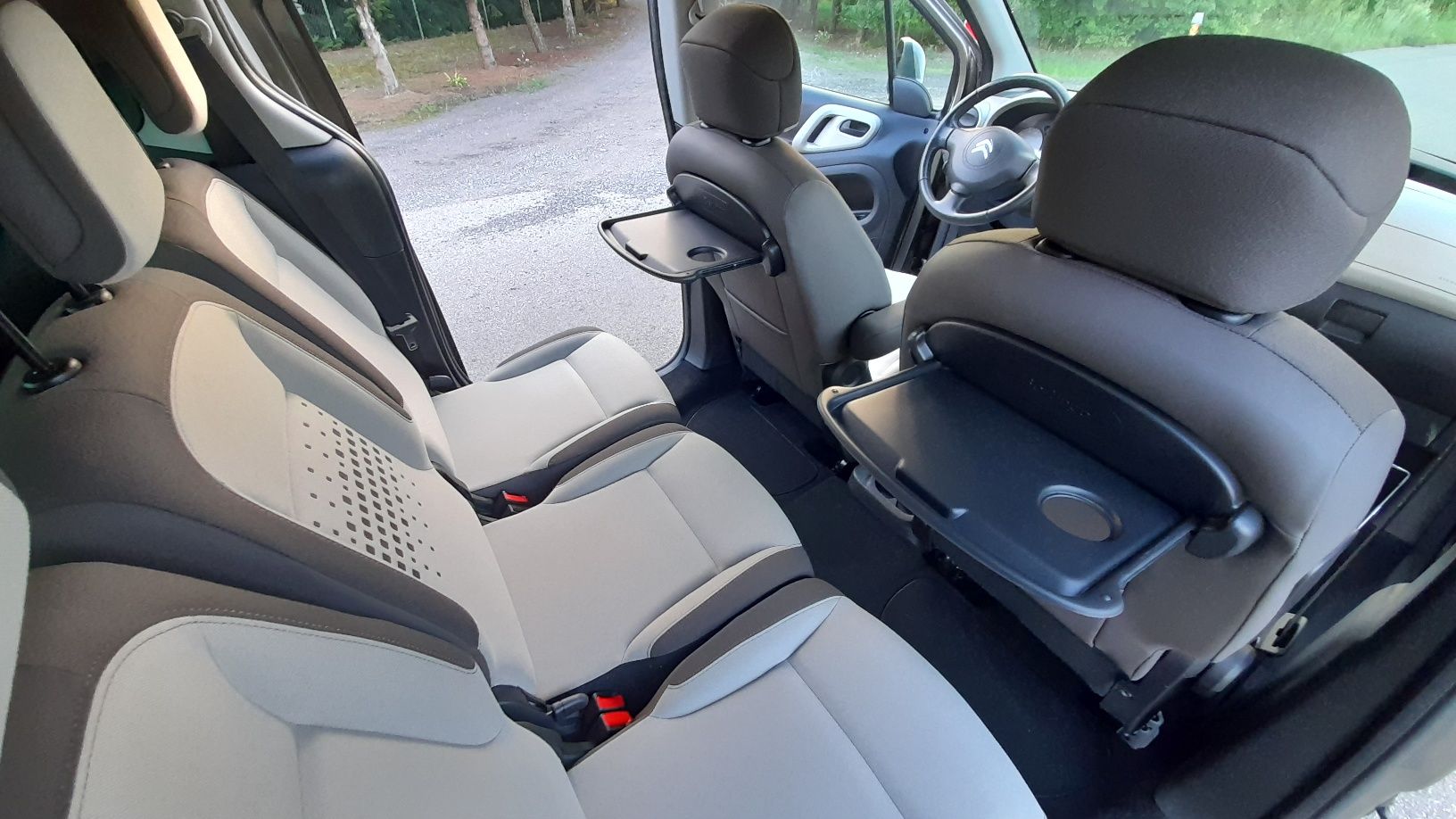 Citroen berlingo Multispace Kamera Nawigacja full opcja 1.6hdi