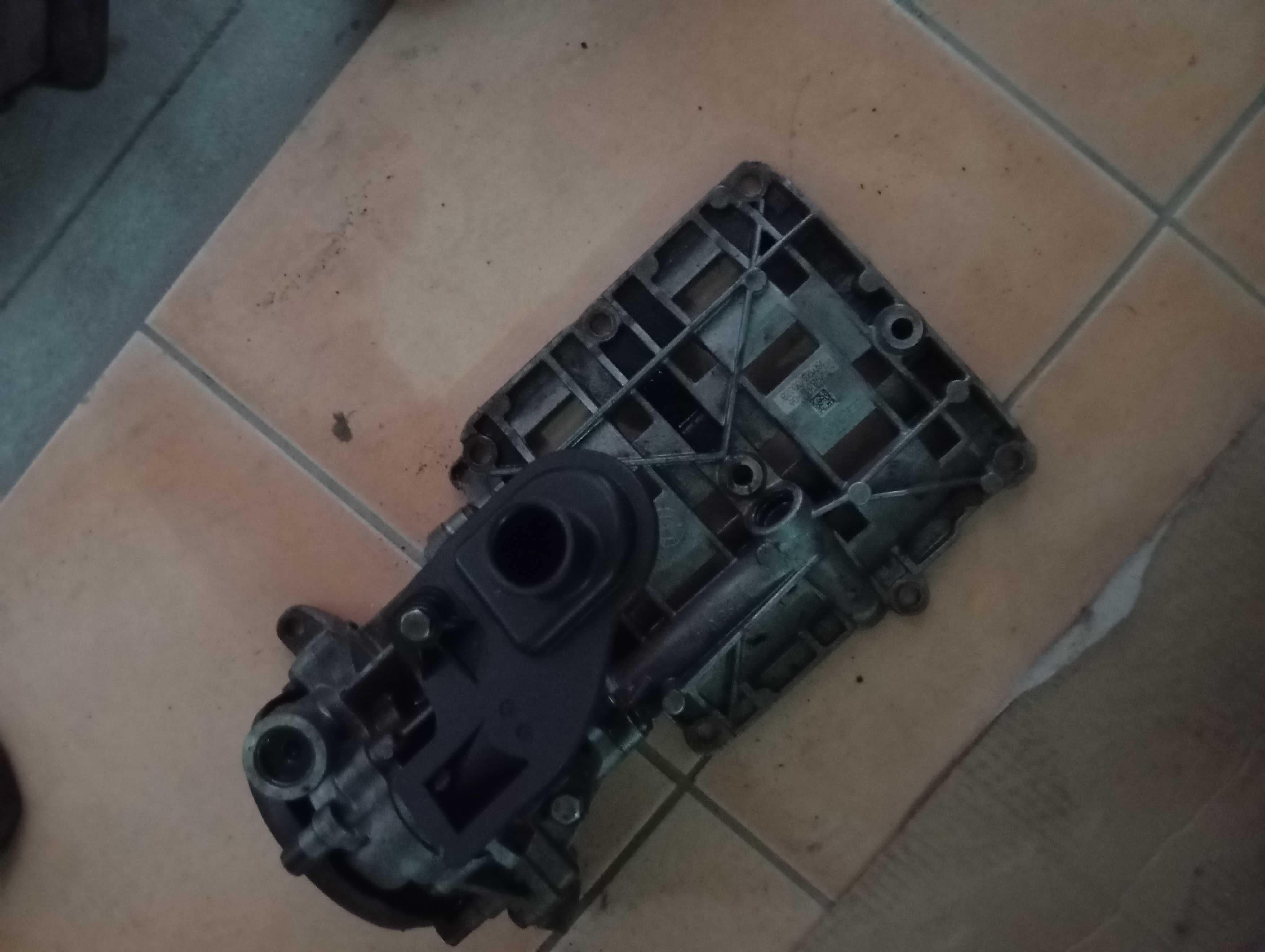 Motor e diversas peças BMW 177cv 520D
