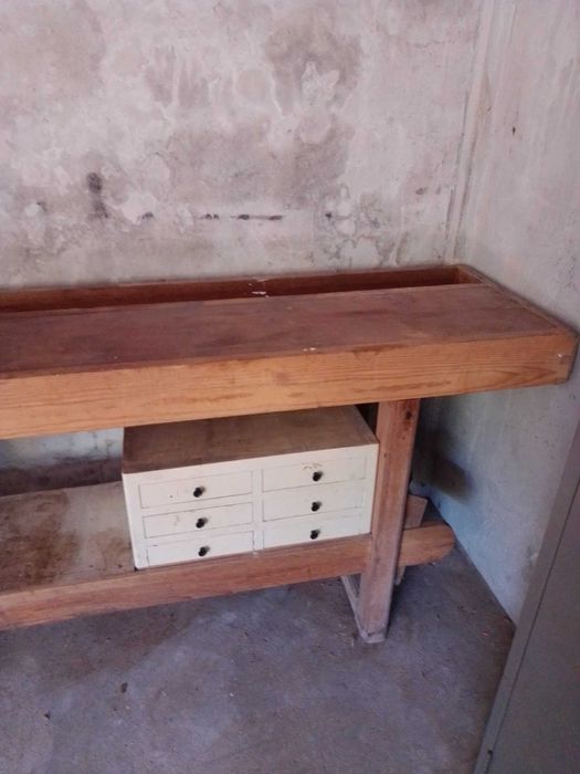 Banco de marceneiro profissional.