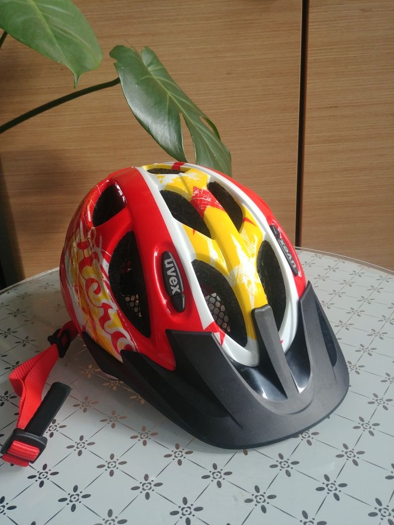 Kask rowerowy UVEX  hero czerwony