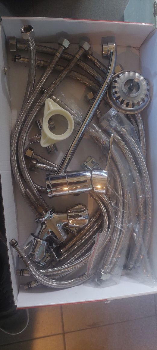Bateria łazienkowa Kernau + bateria Duro
