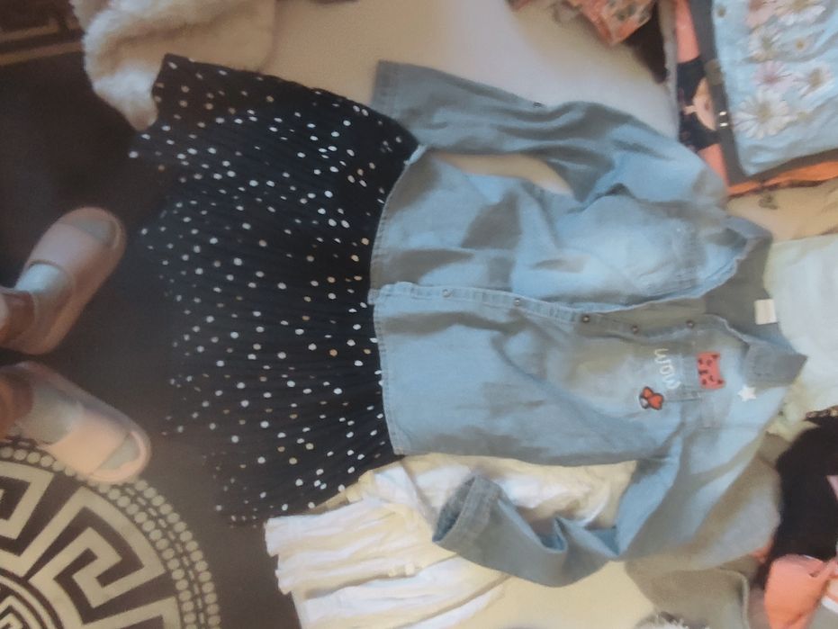 Buty zabawki i ubrania dzieciece