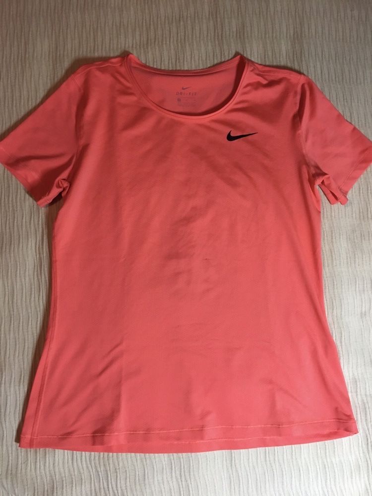 Tshirt Nike laranja Dri-Fit (M)