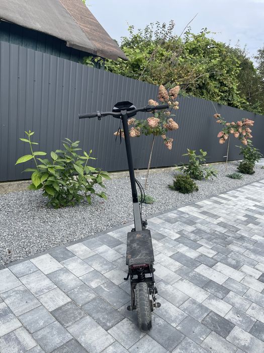 Електросамокат kukirin g2