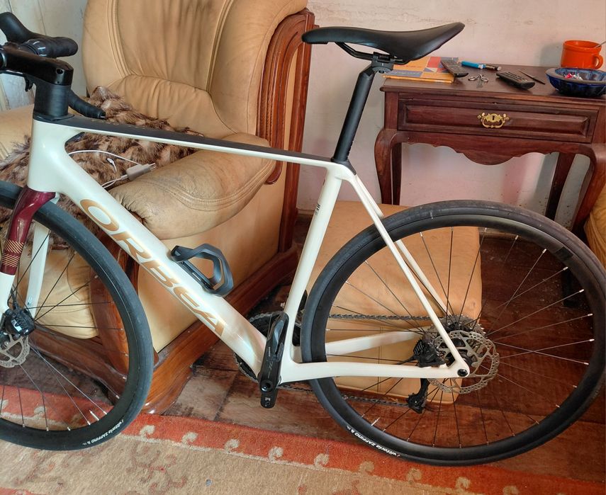 Vendo bicicleta Orbea Orca carbono .