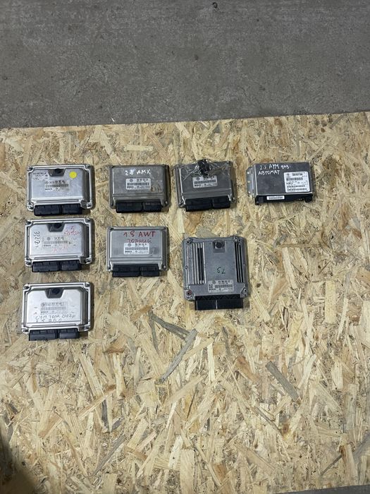 Блок управління двигуном  Шкода Суперб 1 мозги Пасат б5 б5+ Ауді