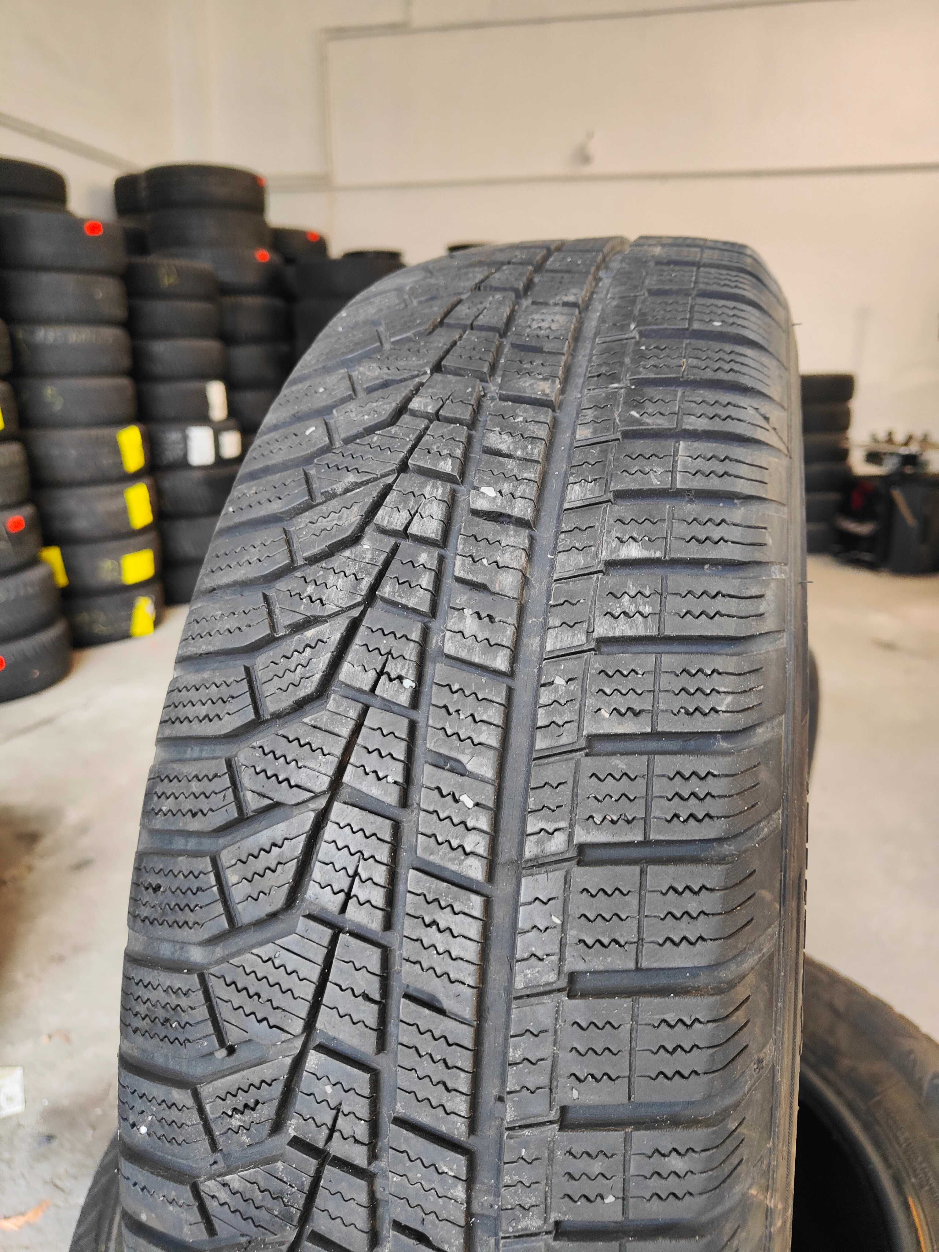 :184 Opony zimowe Hankook 215/65/17 99V