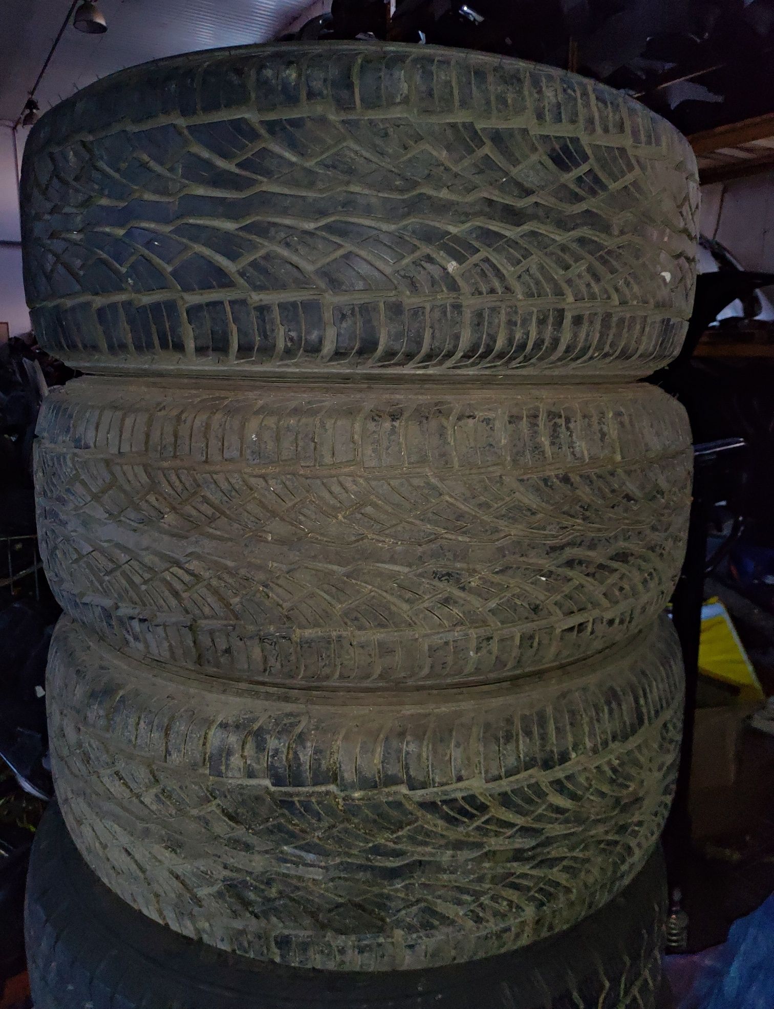 opony 235/60R16 Falken Landair Toyota RAV4