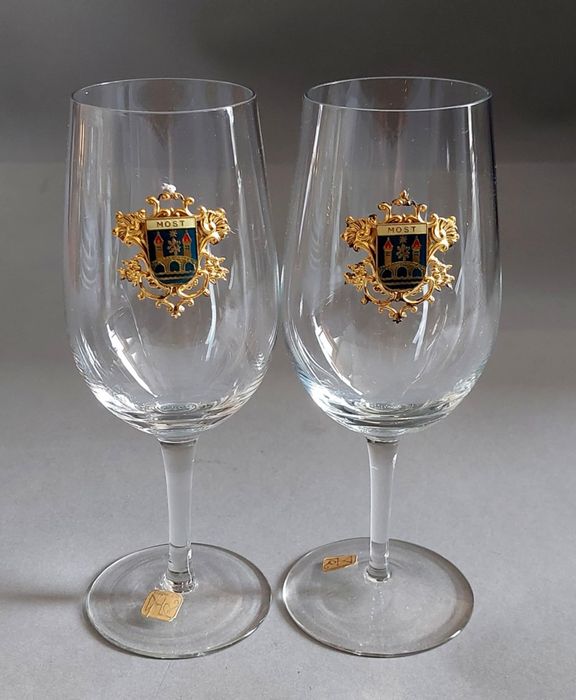 Bohemia kieliszki flet 2szt. Herb Most. Kolekcjonerski.