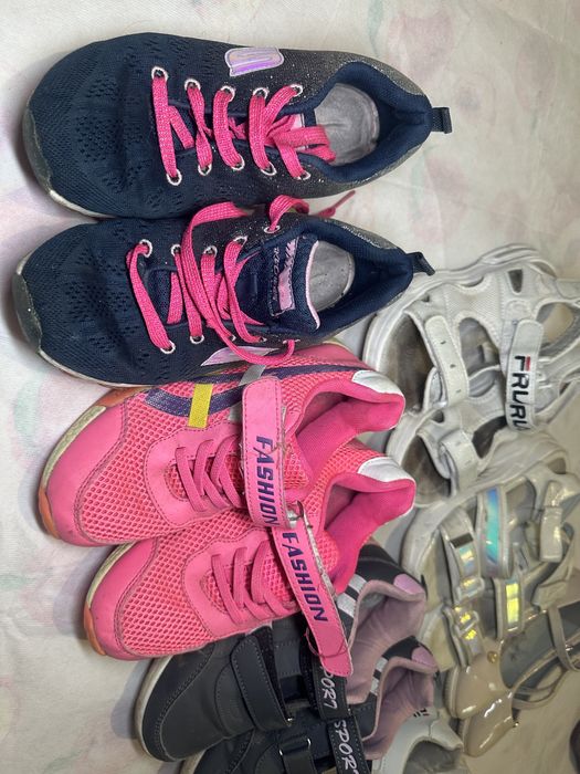 Детская обувь, кроссовки, сапоги, крды, босоножки