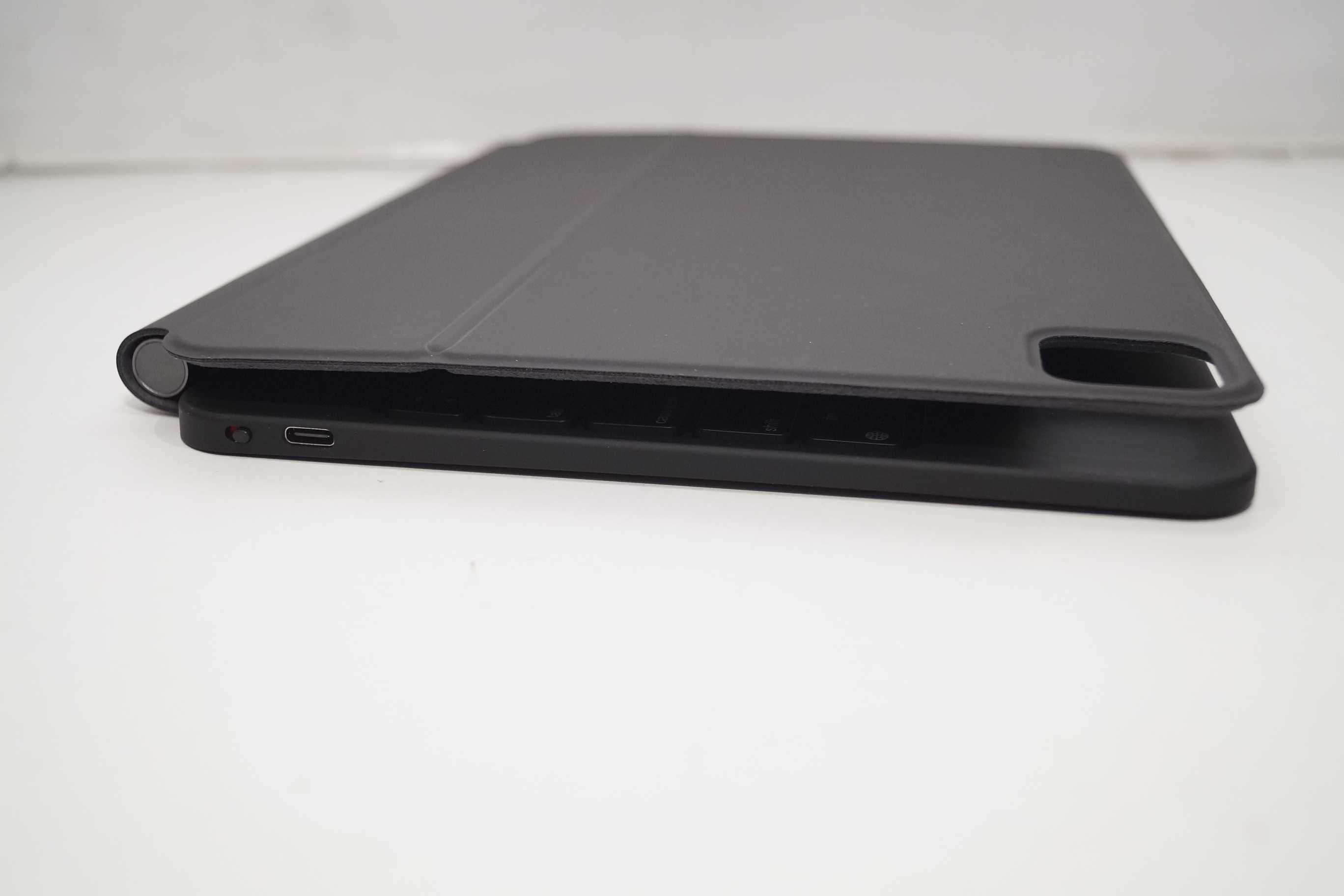 ESSAGER Magnetyczne etui z klawiaturą Case do iPad Airi / Pad Pro 11