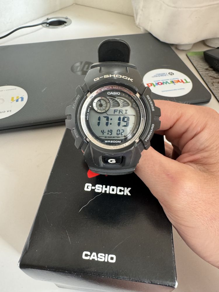 Часы Casio G-SHOCK