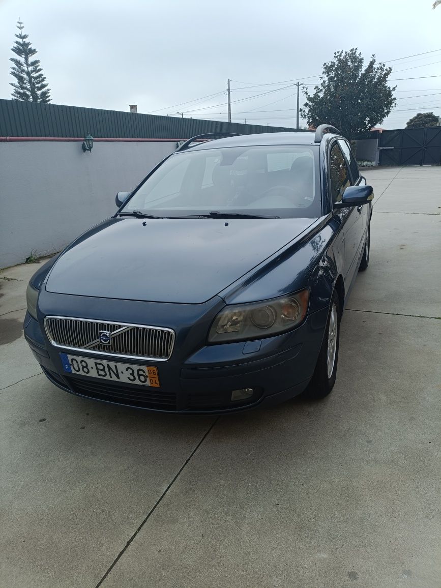 Volvo v 50 2006...