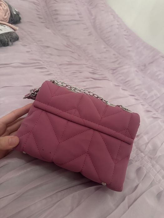 Różowa torebka ysl