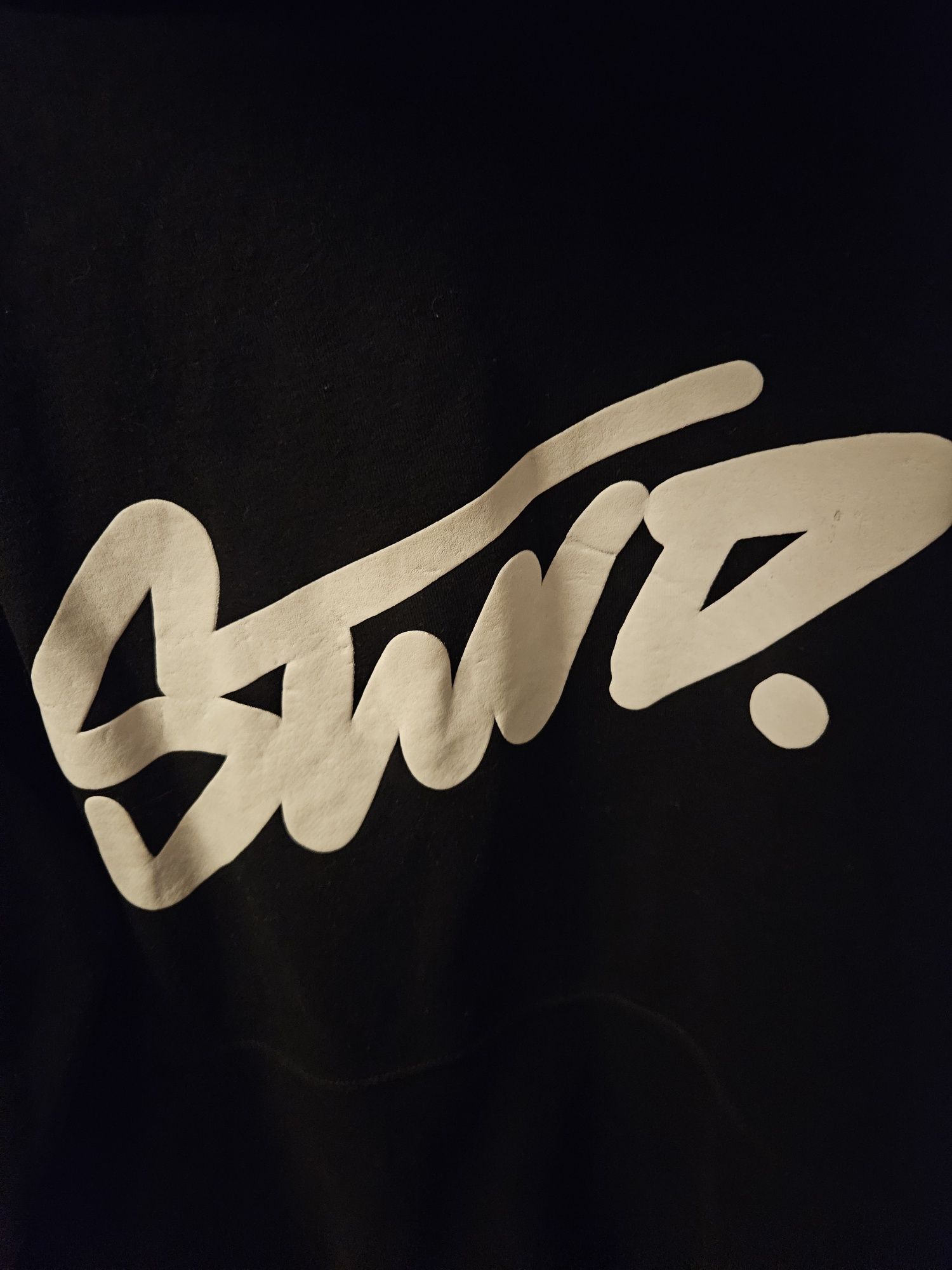 Sweatshirt Pull & Bear STWD preta
Tamanho L