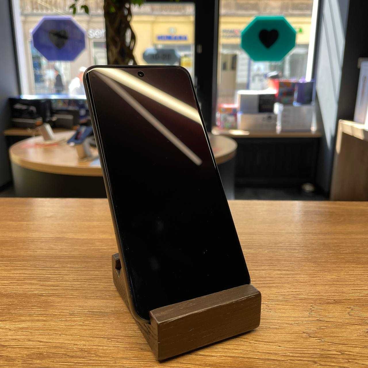 б/у Google Pixel 8 8/128GB (Obsidian)