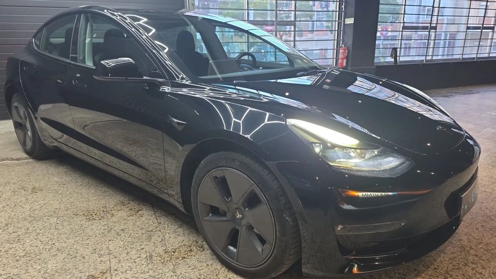 Tesla Model 3 Long Range AWD Dual Motor