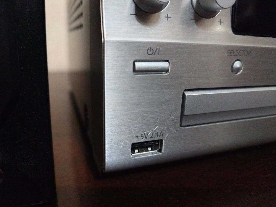 Panasonic SA-PMX 70B (Пульт! Bluetooth) 
Вітаю шановне товариство!) 
В