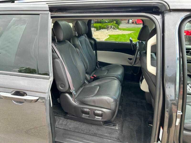 2022 Kia Carnival