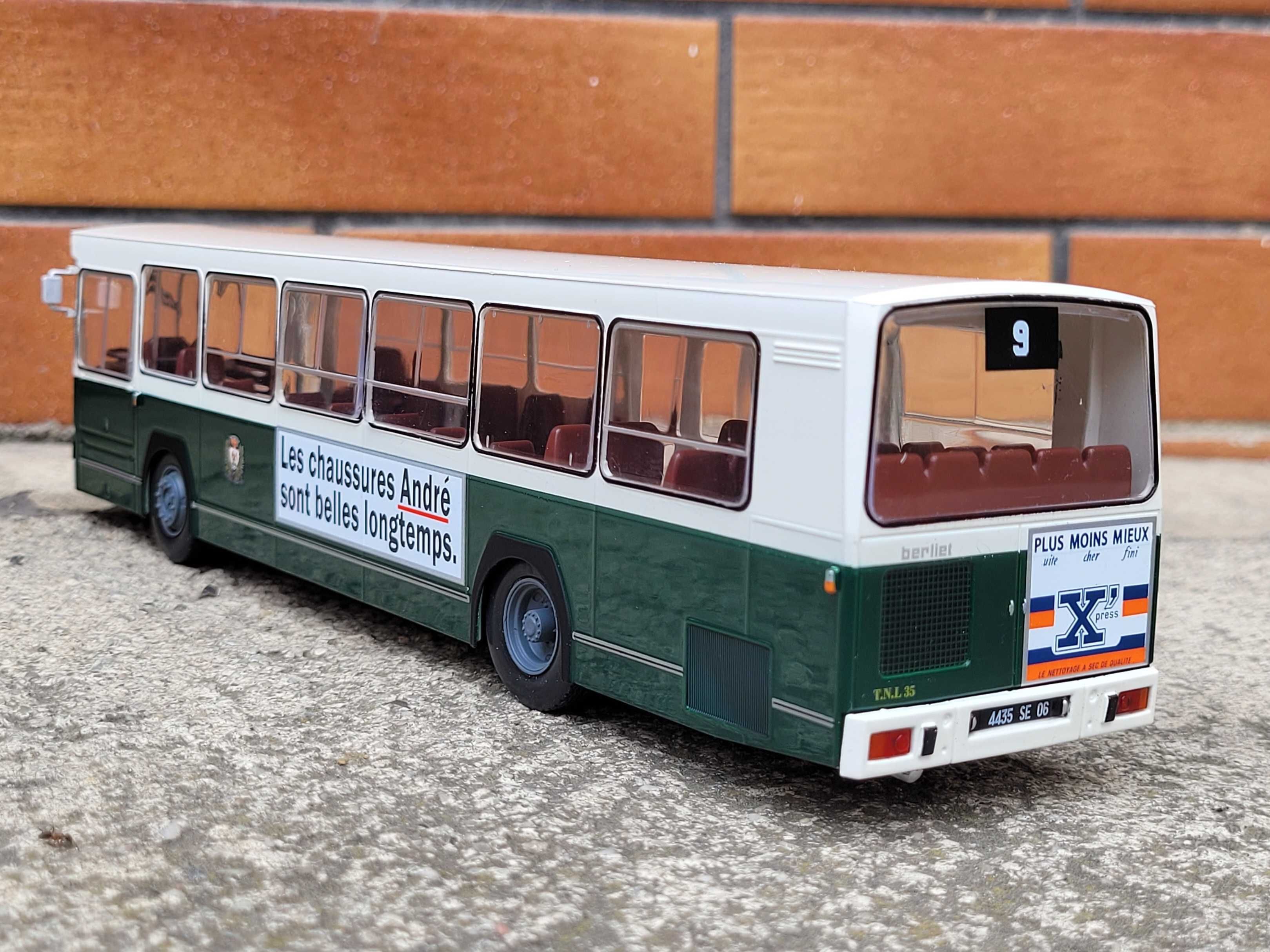 Kolekcja autobusów Jelcz PR 100 Berliet 1:43 26 cm Autobus Autokar PKS