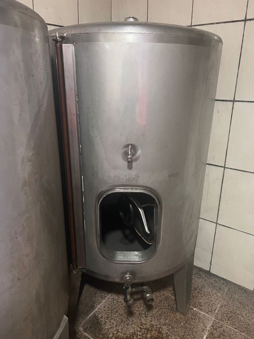 Pipas de inox para vinho