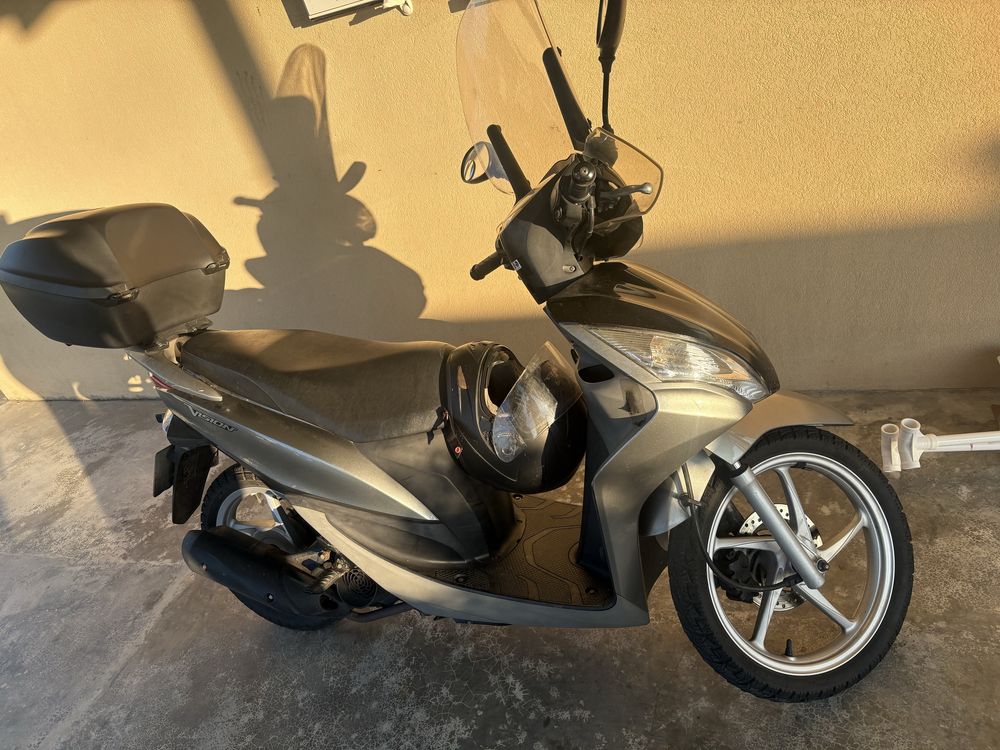 Moto Honda Vision