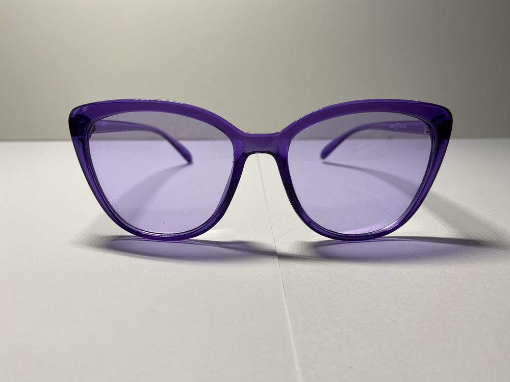 Okulary przeciwsłoneczne damskie vintage fioletowe neonki