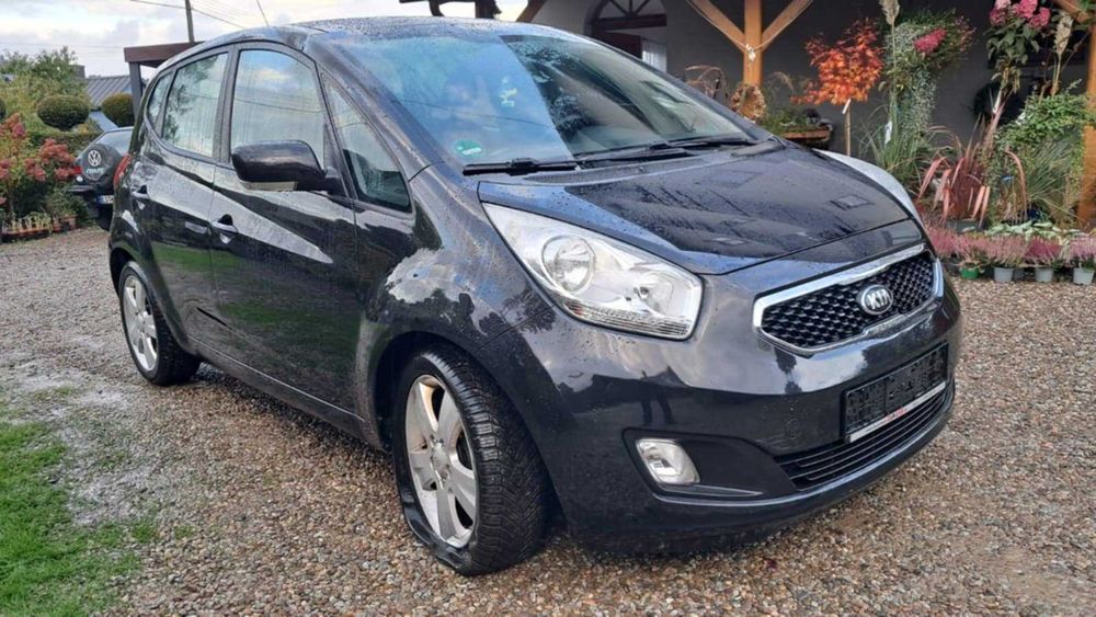 Kia Venga 1.6 benz.