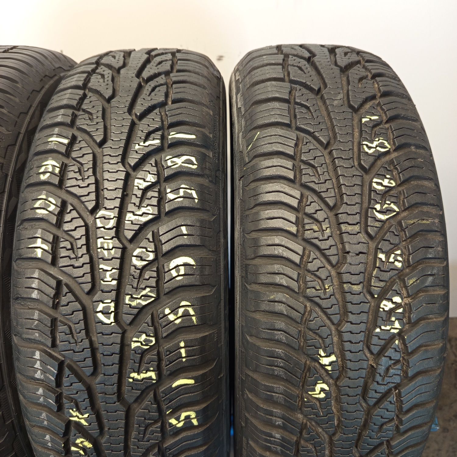 4x 185/65r15 Uniroyal AllSeasonExpert 2