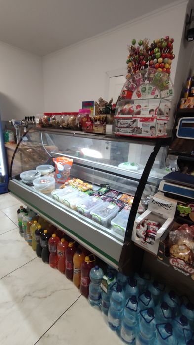 Холодильні вітрини