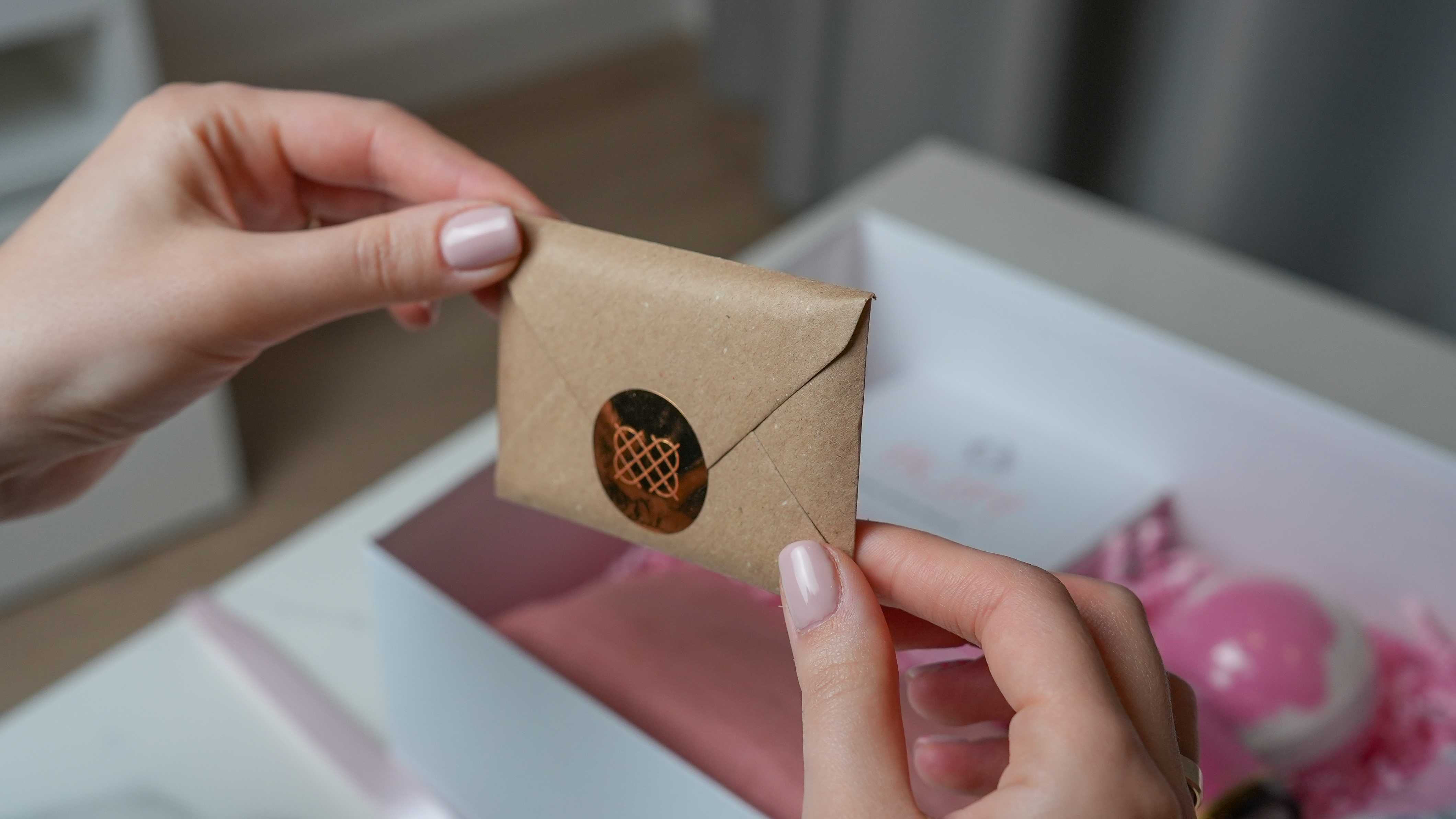 MAMBOX - prezent dla przyszłej mamy, baby shower, box
