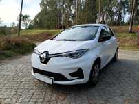 Carro sem nenhum detalhe , bateria própria. Nunca foi TVDE