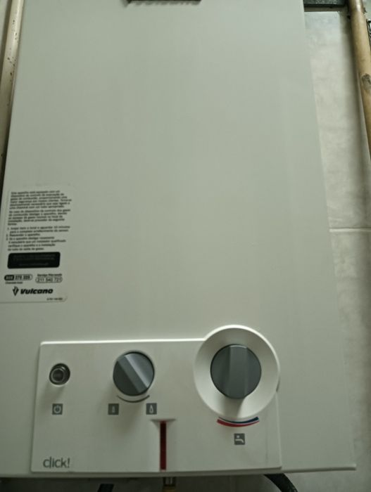 Vendo esquentador Vulcano 11L Gás de Botija a pilhas