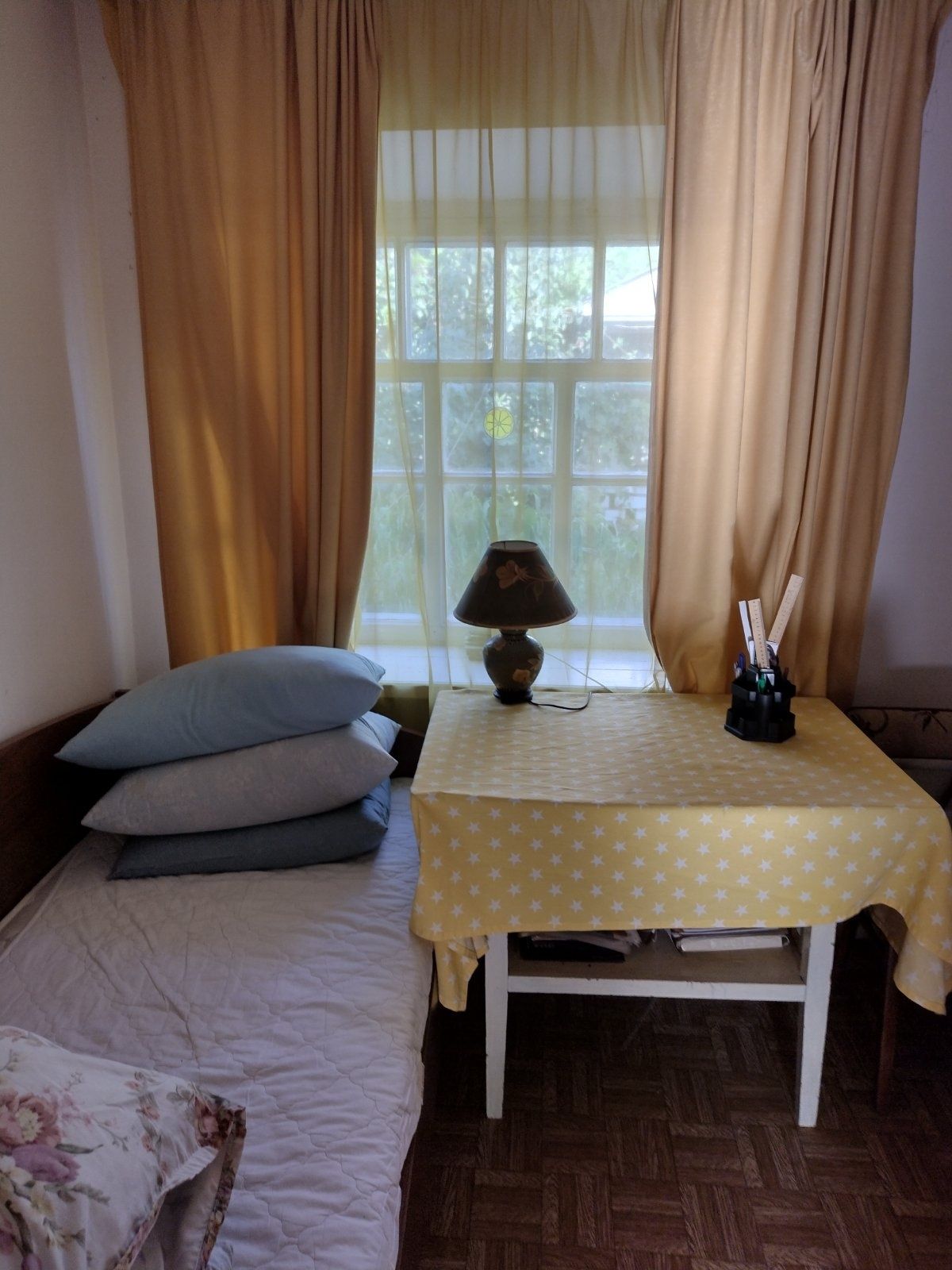 Продаю дом ул.Дружбы 45м +жилая летняя кухня,баня,5 соток 18000$
