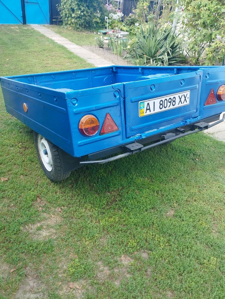 Продам прицеп лехковий