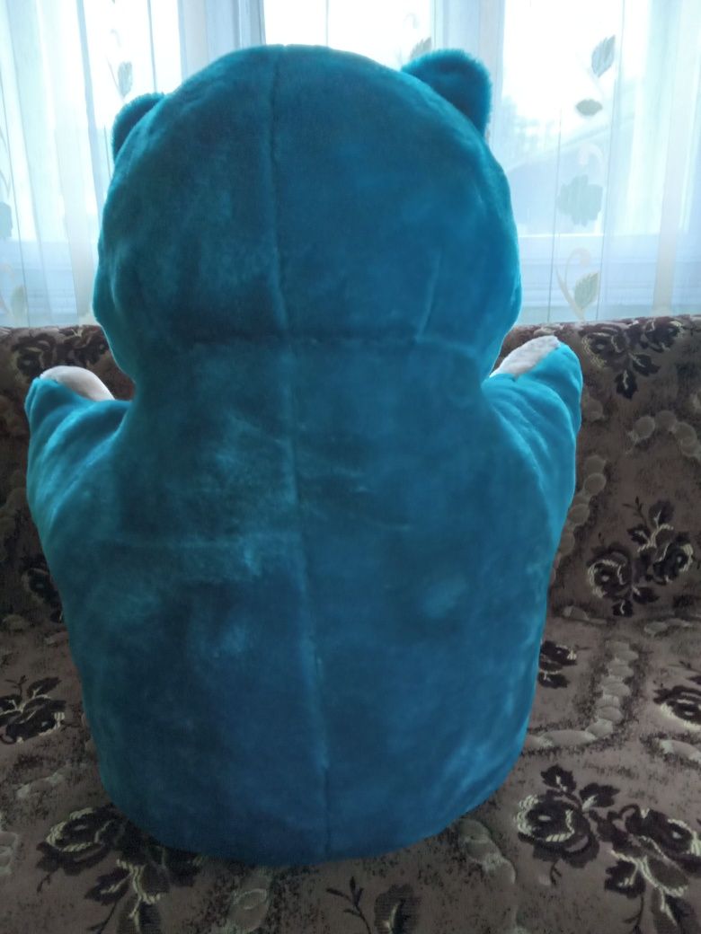 Продам велику, м'яку іграшку