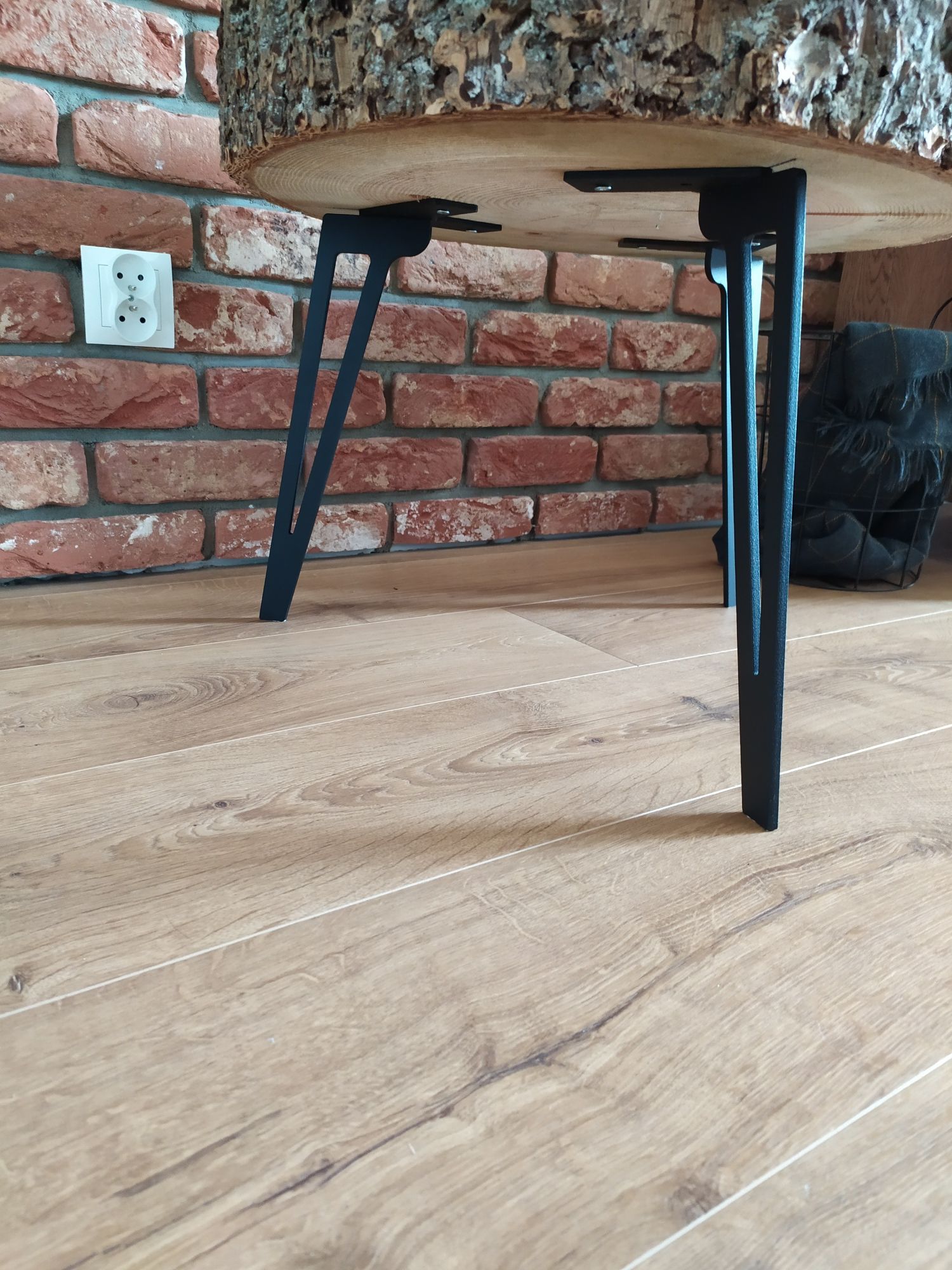 Dekoracyjne ozdobne nogi do stolika pod plaster drewna szafkę komode