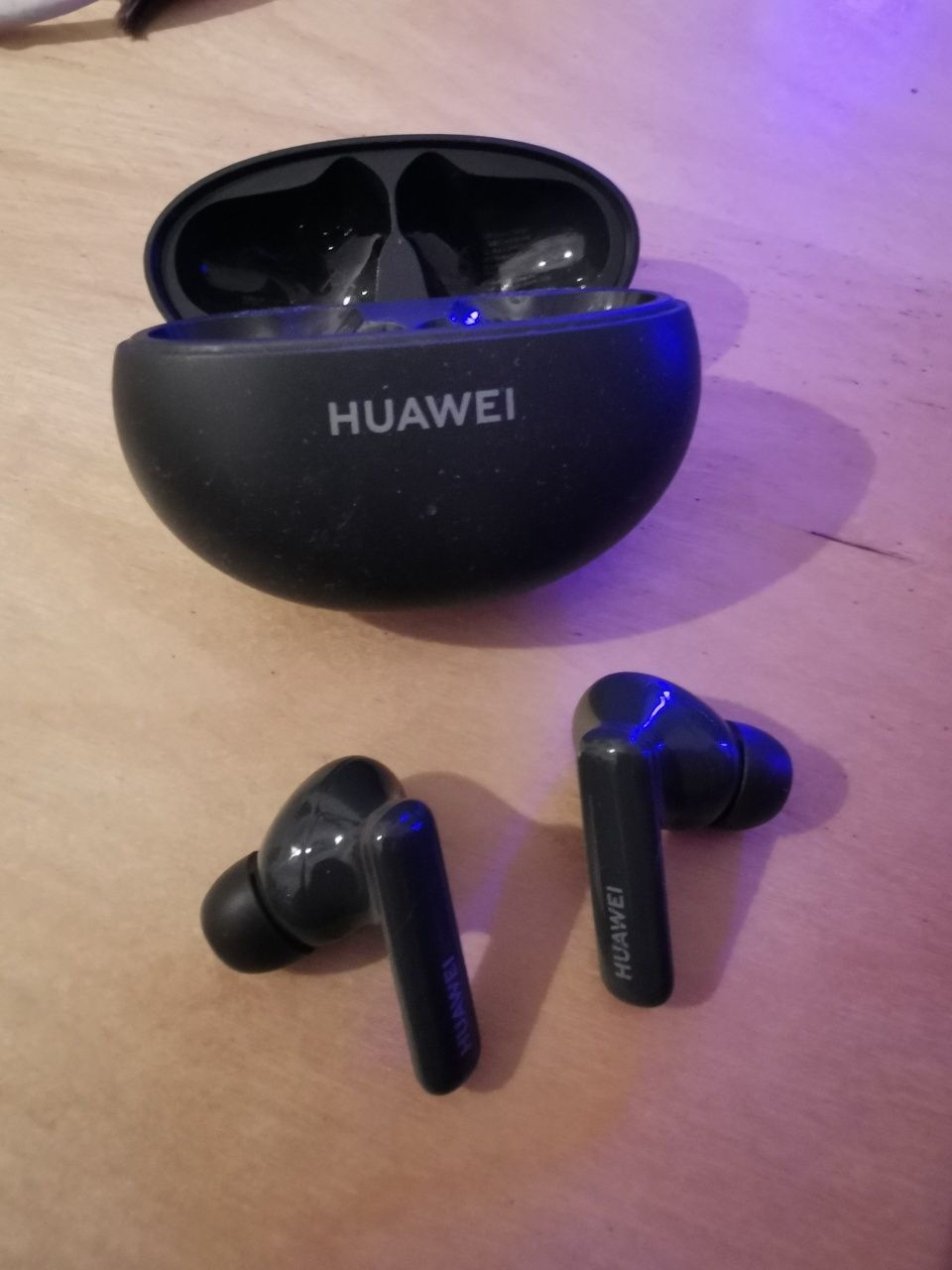 Huawei FreeBuds 5i słuchawki