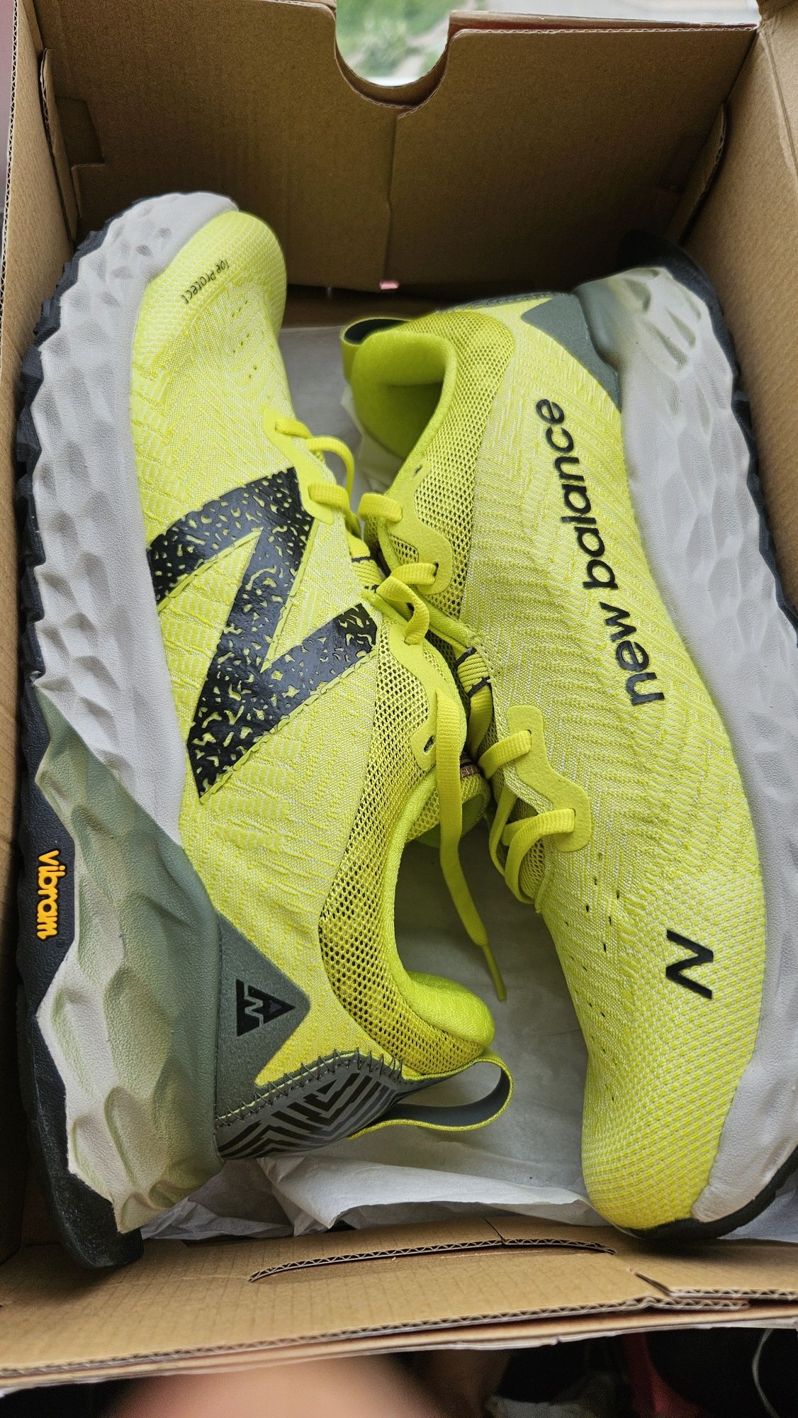 Кросівки  New Balance Fresh Foam Hierro V6 vibram  Оригінал