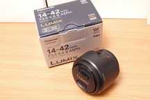 Lumix H-FS1442A F.5-5.6 II ASPH metalowy bagnet