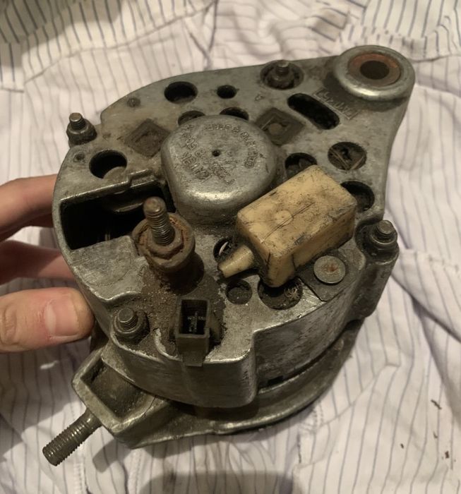 Генератор ваз 2101- 50 А