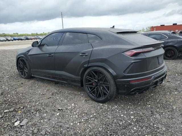 2020 Lamborghini Urus