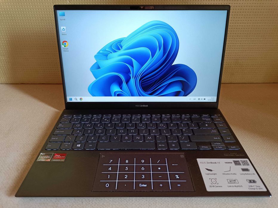 Asus ZenBook UM425IA Ryzen 7 4700U/8Гб/SSD256/14"