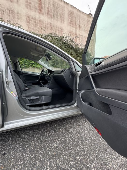 VW GOLF ano 2014 diesel 1.6 TDI muito estimada